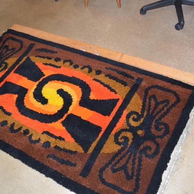 Large MCM Hooked Rug Wall Hanging 3'x6'8"