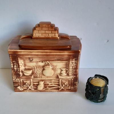 Vintage McCoy USA Cookie Jar, Colonial Fireplace 1960s
