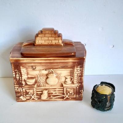 Vintage McCoy USA Cookie Jar, Colonial Fireplace 1960s