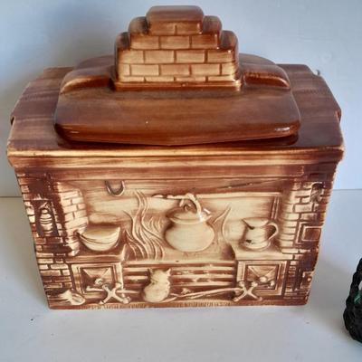 Vintage McCoy USA Cookie Jar, Colonial Fireplace 1960s