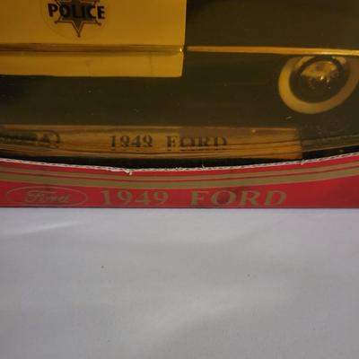 Checker Taxi and other Die Cast Vehicles (O-DW)