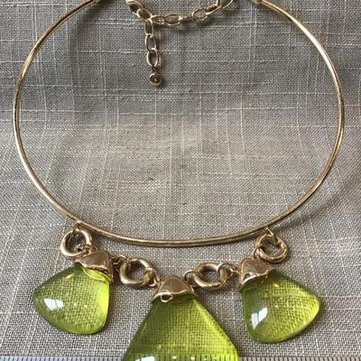 1946 Brand Lime Green Yellow Flower Necklace Plastic Statement Gold Tone Metal