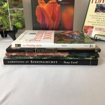 1080 Gardening Book Lot Pruning Tulips Flower Finder