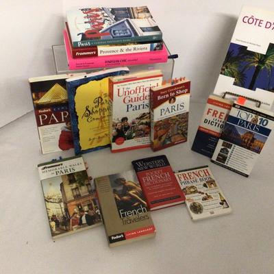 1086 Paris Travel Books