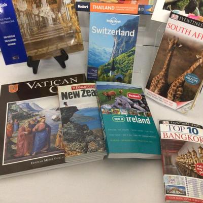 1087 Assorted Travel Guides & Reference Books Asia New Zealand Vatican