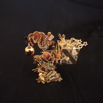 19 Danbury Mint Gold Ornaments (GR-KD)