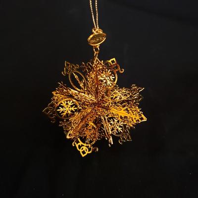 19 Danbury Mint Gold Ornaments (GR-KD)