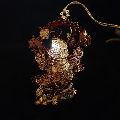 19 Danbury Mint Gold Ornaments (GR-KD)