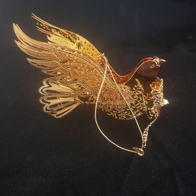 19 Danbury Mint Gold Ornaments (GR-KD)