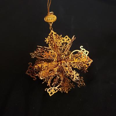 19 Danbury Mint Gold Ornaments (GR-KD)