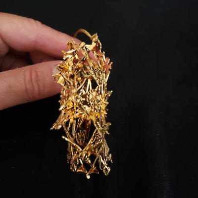 19 Danbury Mint Gold Ornaments (GR-KD)