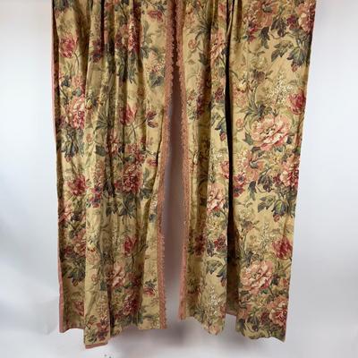 1089 Pair of Floral English Panels Lined