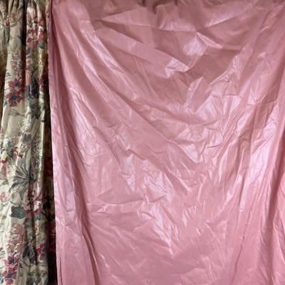 1089 Pair of Floral English Panels Lined