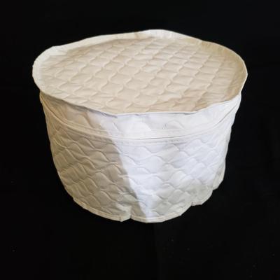 Gibson Housewares Vintage Christmas Charm China (GR-KD)