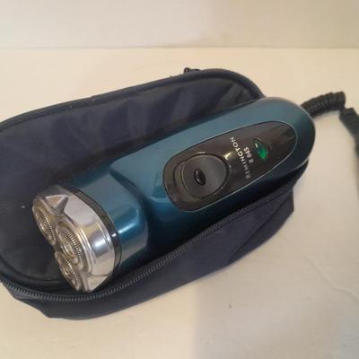 New George Men's size 11/12 slippers, Portable Remington Razor and a new shower head