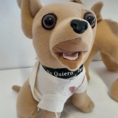 Four Taco Bell talking dogs Yo Quiero Taco Bell