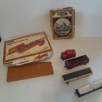 Model Train cars and accessories