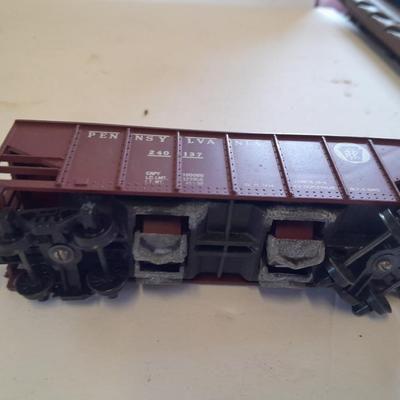 Model Train cars and accessories