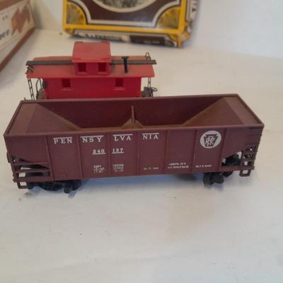 Model Train cars and accessories