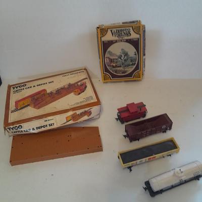 Model Train cars and accessories