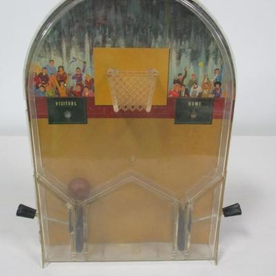 Vintage Tabletop Pinball Basketball Game