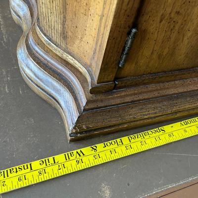 Baroque Style End Table