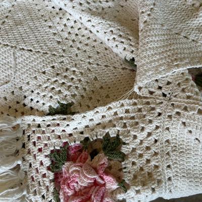 Gorgeous Crochet Table cloth!