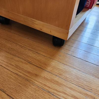 Ikea Side Table on casters w Adjustable Shelf 21lx16dx25H