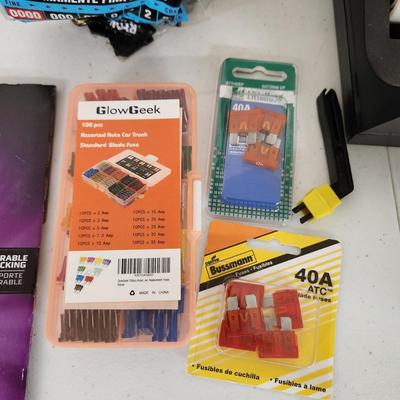 Table Lot Household Garage Items WYSIWYG New home Starter Lot