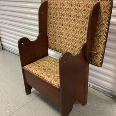 Old Tavern Table Seat with storage Wood and Fabric cover Table 31"H 36"W 24"depth, seat 17"H 24"x17"