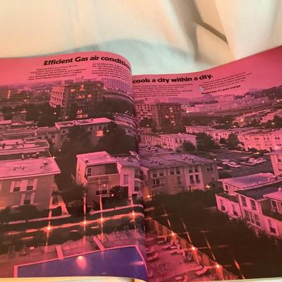 Vintage Magazine-Fortune January 1971  13'H 10"W