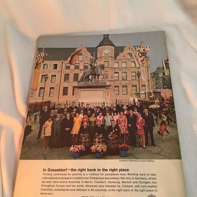 Vintage Magazine-Fortune January 1971  13'H 10"W