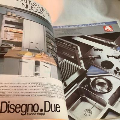 Vintage Casa Oggi Magazine 1988   12"H 9"W