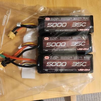 3 Venom Drive Series 35C 5000mAh 11.1V