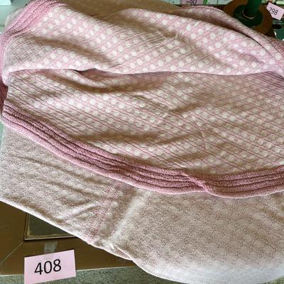 Cained pattern comforter, duvet
