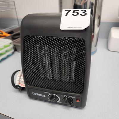 Household lot H-7000 Heater , Simplehuman Waste can, Fiskars scissors ,