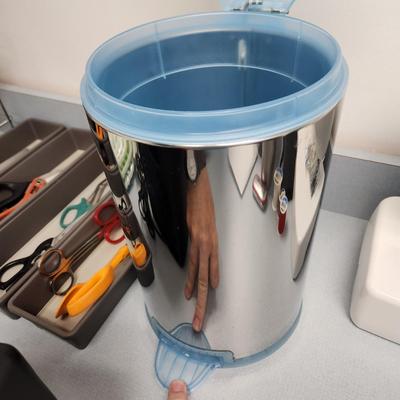 Household lot H-7000 Heater , Simplehuman Waste can, Fiskars scissors ,