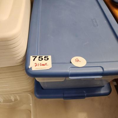 Lot of 21 Plastic Storage Containers with lids 6 different Sizes