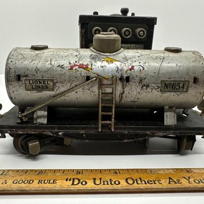 Pre-War Lionel Lines No. 258 Steam Locomotive w/ Cars & Track (See Description)