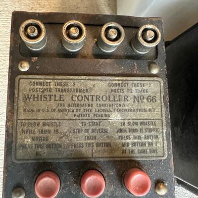 Pre-War Lionel Lines No. 258 Steam Locomotive w/ Cars & Track (See Description)