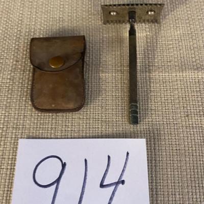 Vintage Portable Razor
