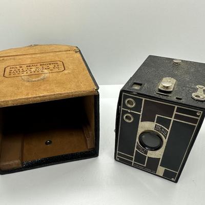 Beau Brownie No2 Kodak box camera 1930-33