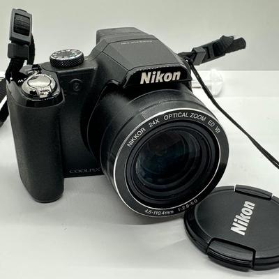 Nikon Coolpix P90 12.1 MP 24x / 4x 3.0" LCD Digital Camera w/Charger