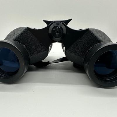 Bushnell Instafocus Sportsview field of view 7 X 35 500ft @ 1000yds Binoculars