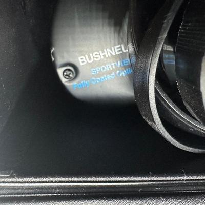 Bushnell Instafocus Sportsview field of view 7 X 35 500ft @ 1000yds Binoculars