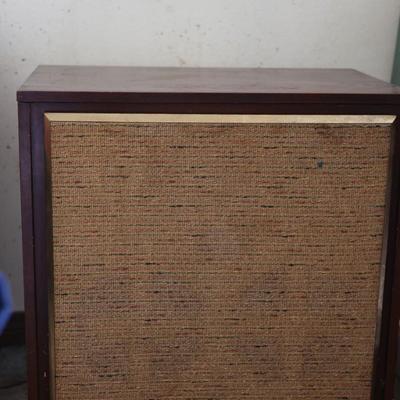 Vintage Record Player / Radio  (see description)