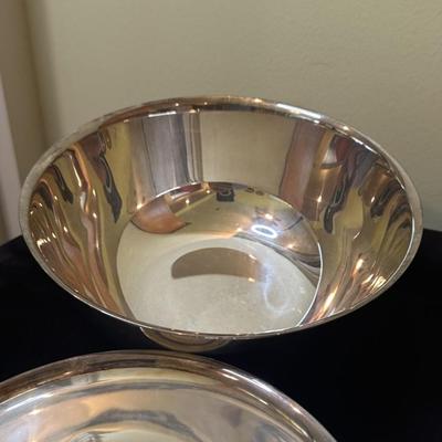 Mixed Makers of Silver Plate Nesting Serving Bowls