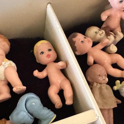Large Lot of Antique and Vintage Bisque and Plastic Dolls - With Large Display Box
