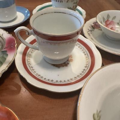 Lot of 7 Cups and Saucers - Made in Occupied Japan