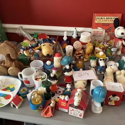 Lot of Peanuts Collectibles